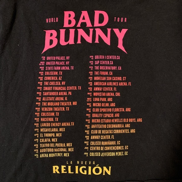 bad bunny world tour tee - Picture 2 of 2